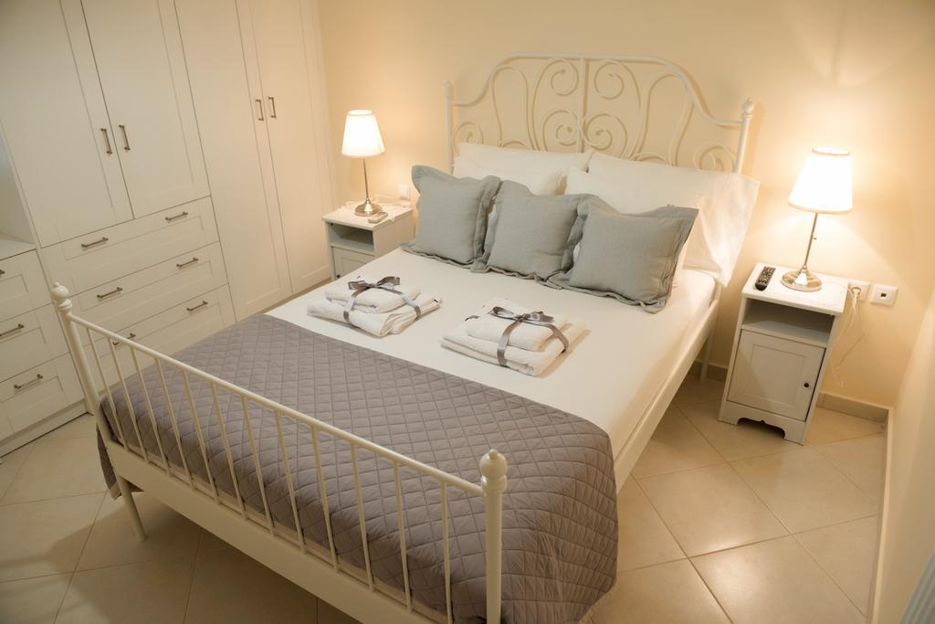 Marina'S House Hotel Parga Ngoại thất bức ảnh